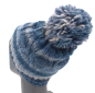 Preview: Gebeana Damen Strick-Mütze hellblau Bommel Strick made in Germany