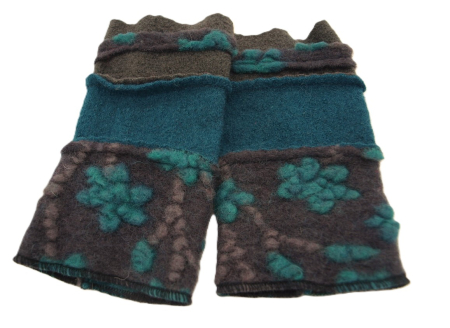 Neu Stulpen Pulswärmer Unikat Blumen türkis auf anthrazit