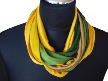 SCHLAUCHSCHAL LOOP SEIDENJERSEY 100% reine Seide Curry-Grün