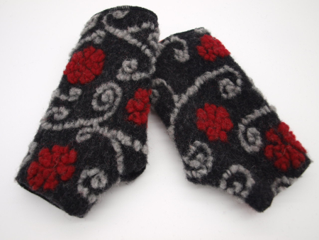 Preview: STULPEN BLUMEN ROT AUF ANTHRAZIT HANDGEFERTIGT mit Daumenloch