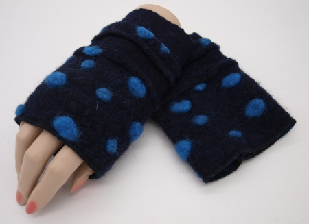 Preview: Stulpen Pulswärmer Unikat Punkte blau auf dunkelblau