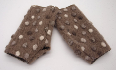 STULPEN Punkte auf beige HANDGEFERTIGT mit Daumenloch