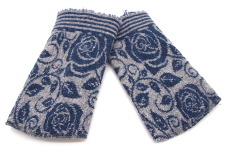 Preview: Stulpen Pulswärmer blau-grau aus Merinostrick handgefertigt Unikat