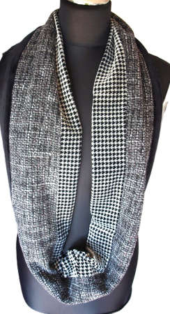 Preview: Schlauchschal Loopschal 3 versch. Stoffe handgefertigt warm Wintertraum