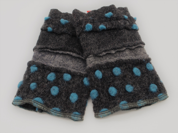 Stulpen Pulswärmer Unikat Punkte türkis-grau