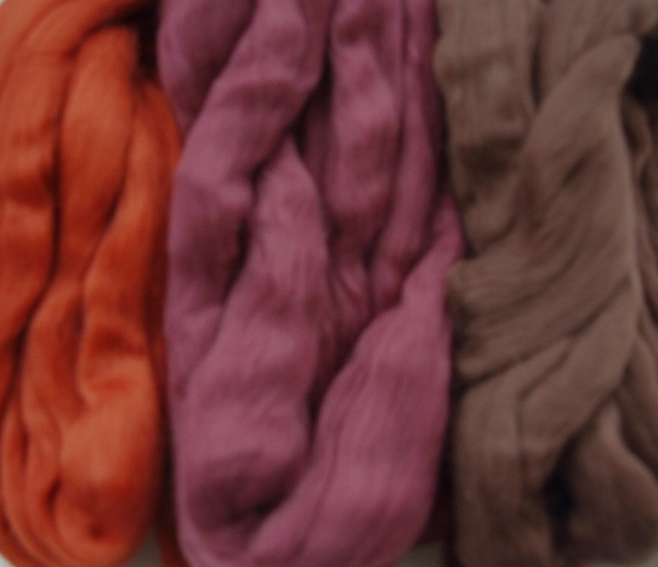 Filzwolle 220g superfeiner Merino-Kammzug Filzen 19,5mic Braun-Rost