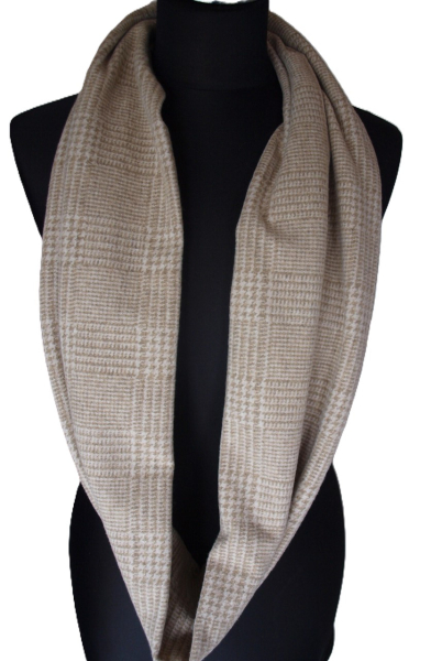 Loop Loopschal beige doppellagig Unikat warrm handgefertigt made in Germany