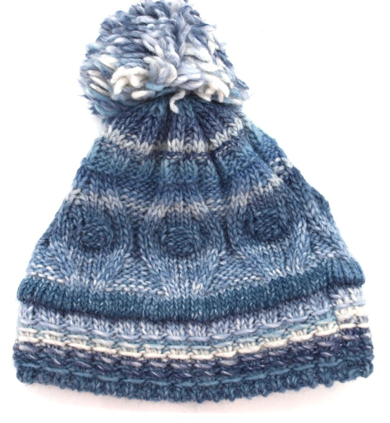Gebeana Damen Strick-Mütze hellblau Bommel Strick made in Germany