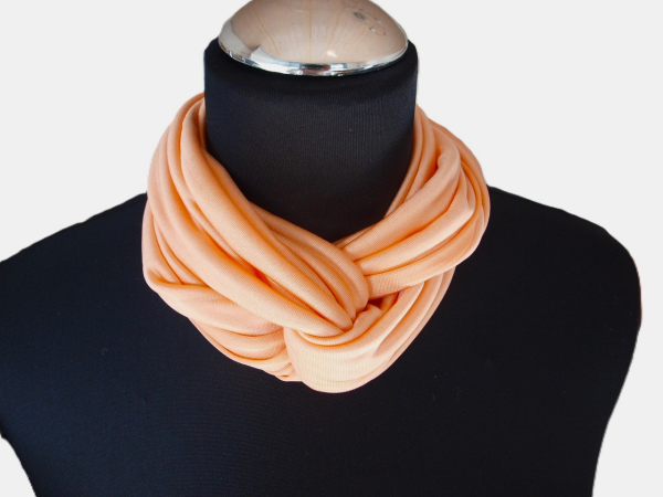 SCHLAUCHSCHAL LOOP SEIDENJERSEY 100% reine Seide beige