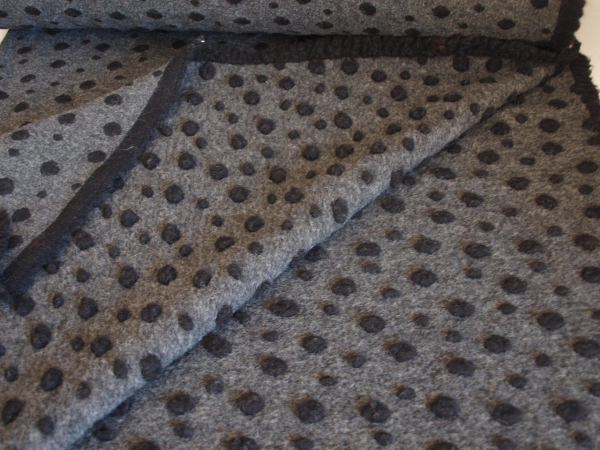 Neu! Musterwalk Punkte schwarz auf anthrazit mit Webkante
