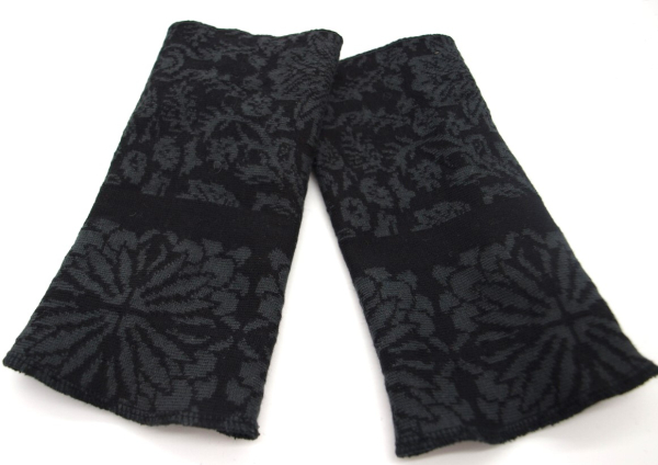 Stulpen Pulswärmer schwarz-grau aus Jaquardstrick Baumwolle handgefertigt Unikat