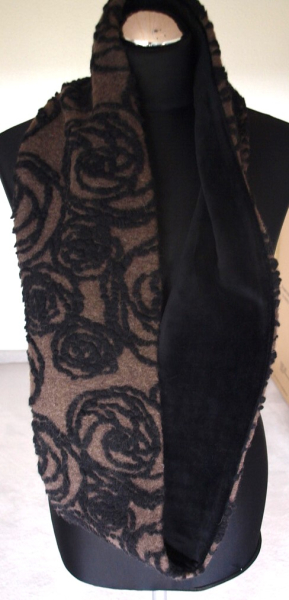 Loop Musterwalk Loopschal Winter warm Nickystoff gefüttert schwarz gefüttert Unikat