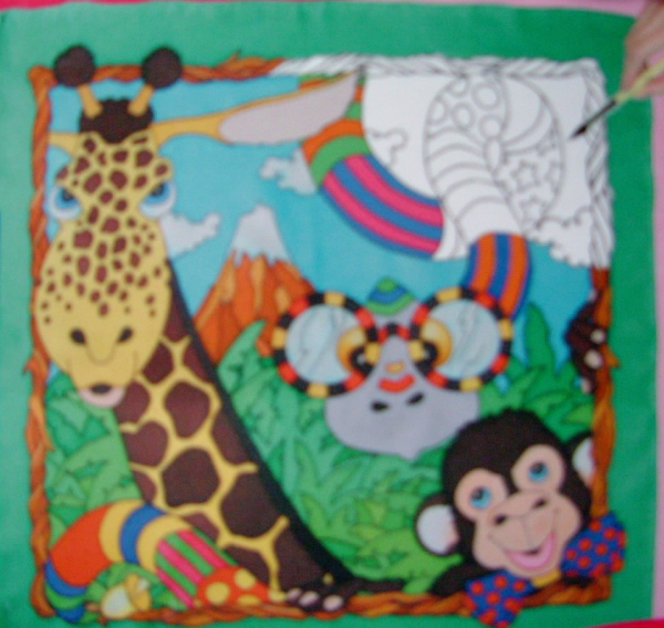 AMAZING ANIMALS GUTTA-SEIDENTUCH 55x55cm Ponge 5 Konturen SCHWARZ
