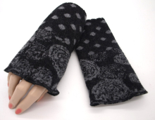 Stulpen Pulswärmer schwarz-grau aus Merinostrick handgefertigt Unikat