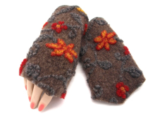 STULPEN Blumen orange auf braun mit Sptitze HANDGEFERTIGT