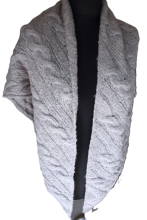 Dreieckstuch Zopfmuster Strick von Gebeana grau 120x170cm
